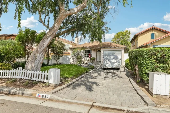 647 S Irena Avenue, Redondo Beach, California 90277
