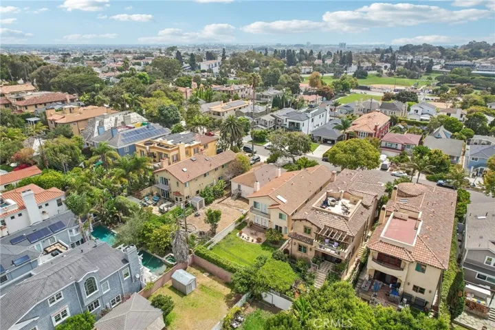 647 S Irena Avenue, Redondo Beach, California 90277