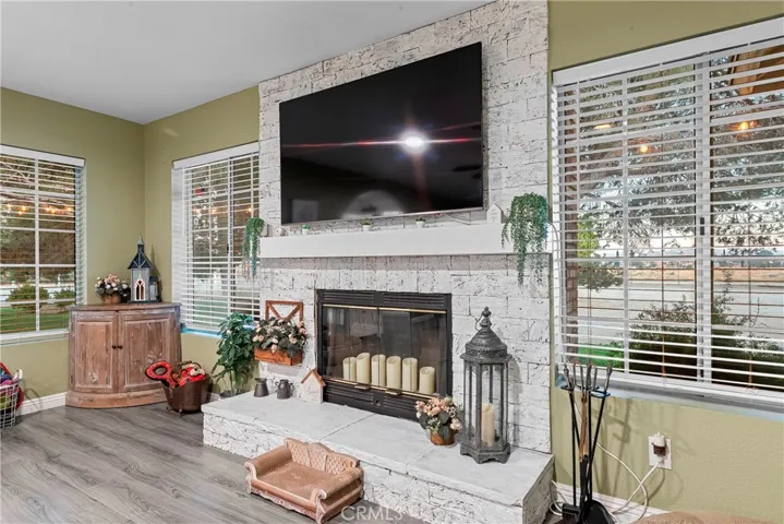 7601 Dogwood Avenue, Rosamond, California 93560
