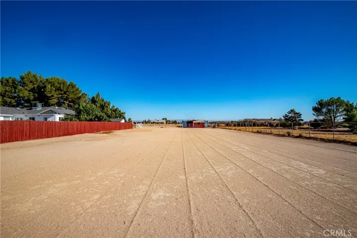 7601 Dogwood Avenue, Rosamond, California 93560
