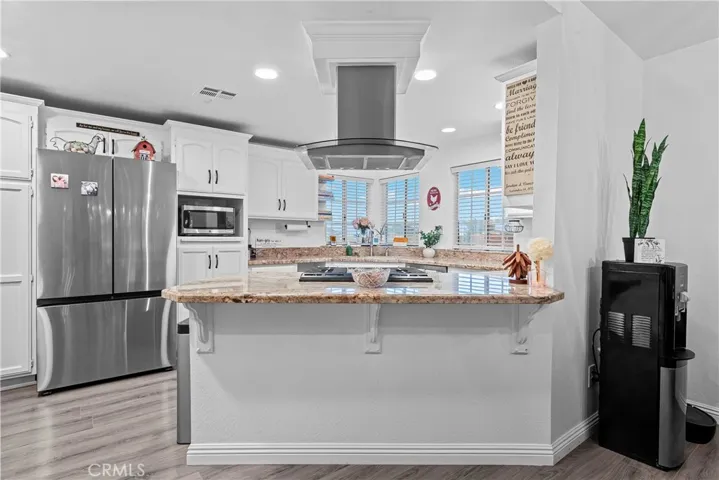 7601 Dogwood Avenue, Rosamond, California 93560