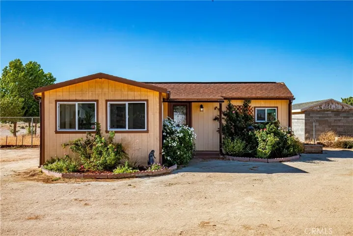7601 Dogwood Avenue, Rosamond, California 93560