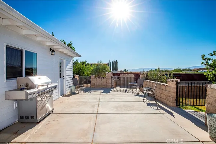7601 Dogwood Avenue, Rosamond, California 93560