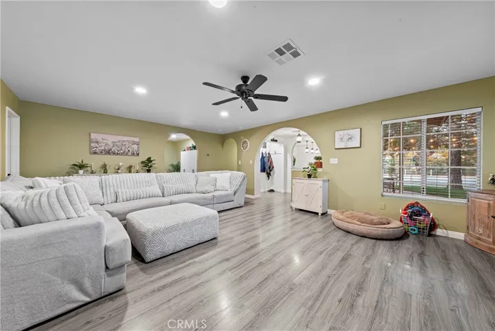 7601 Dogwood Avenue, Rosamond, California 93560