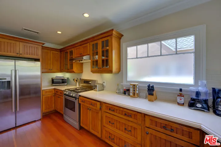 8704 Ashcroft Avenue, West Hollywood, California 90048