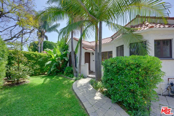 8704 Ashcroft Avenue, West Hollywood, California 90048