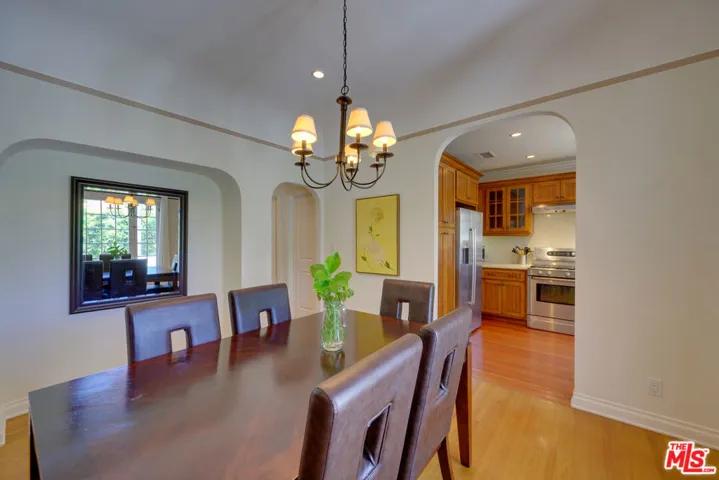 8704 Ashcroft Avenue, West Hollywood, California 90048