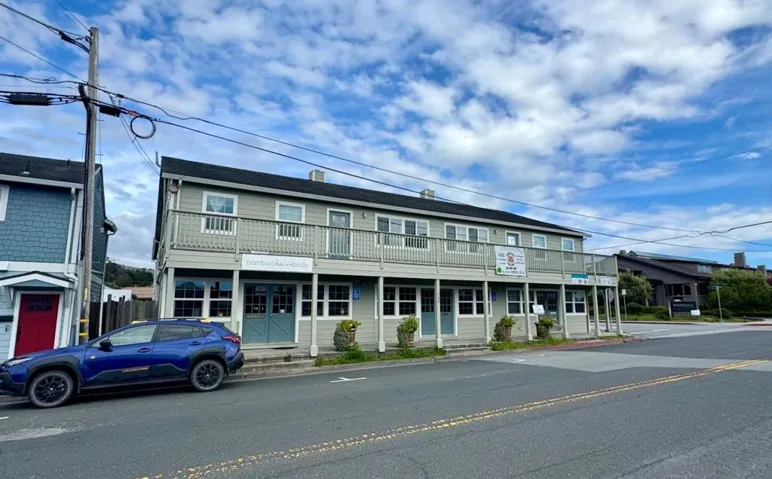 799 Main Street K, Half Moon Bay, California 94019