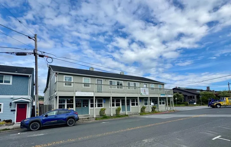 799 Main Street K, Half Moon Bay, California 94019