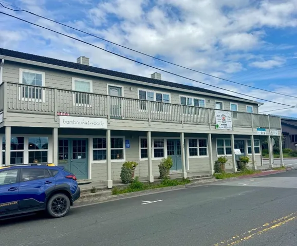 799 Main Street K, Half Moon Bay, California 94019
