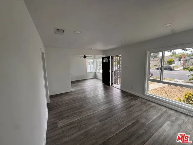 3020 Magnolia Avenue, Long Beach, California 90806
