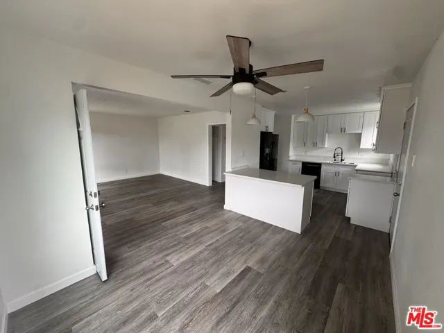3020 Magnolia Avenue, Long Beach, California 90806
