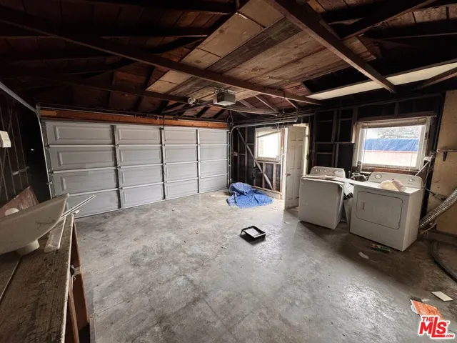 3020 Magnolia Avenue, Long Beach, California 90806