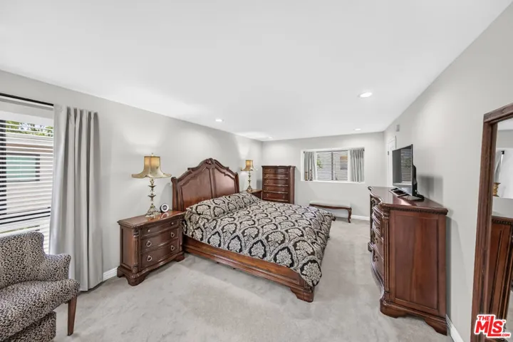 15173 Magnolia Boulevard F, Los Angeles, California 91403