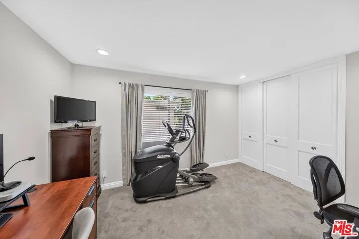 15173 Magnolia Boulevard F, Los Angeles, California 91403