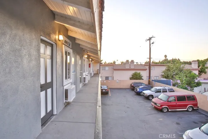 2803 W 17th, Santa Ana, California 92706