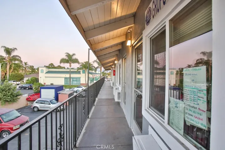 2803 W 17th, Santa Ana, California 92706