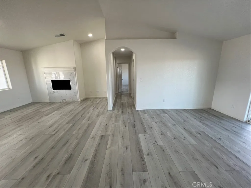 12911 Corton St, Phelan, California 92371 — photo 5