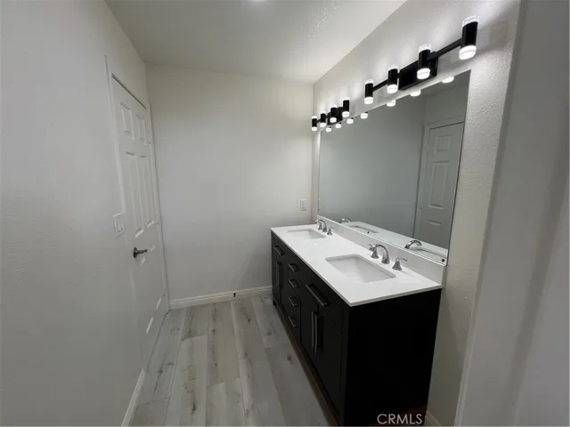 12911 Corton St, Phelan, California 92371