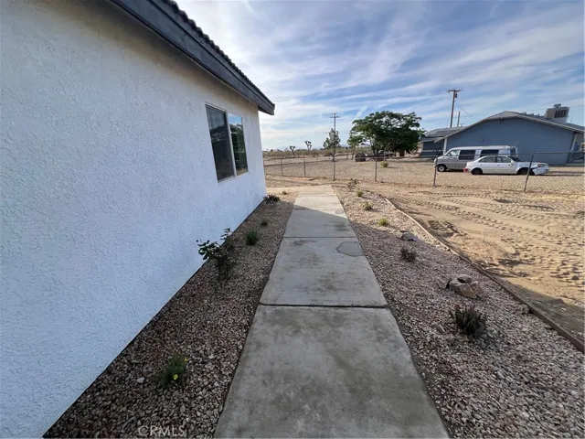 12911 Corton St, Phelan, California 92371