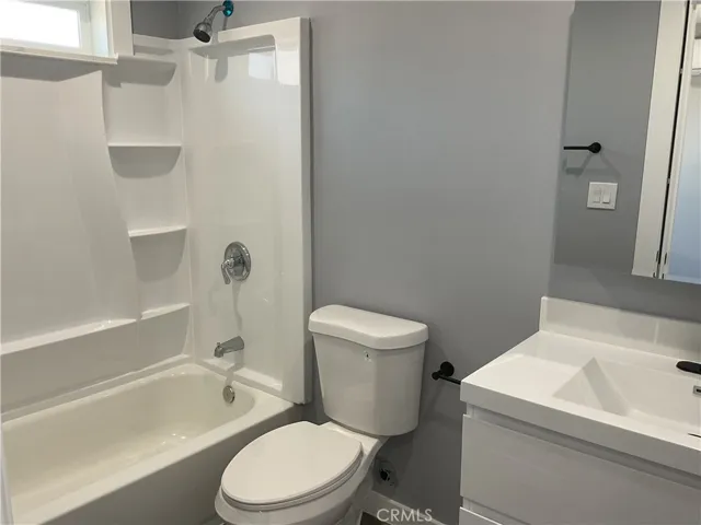 1011 N Jackson Street, Santa Ana, California 92703