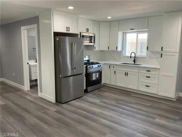 1011 N Jackson Street, Santa Ana, California 92703