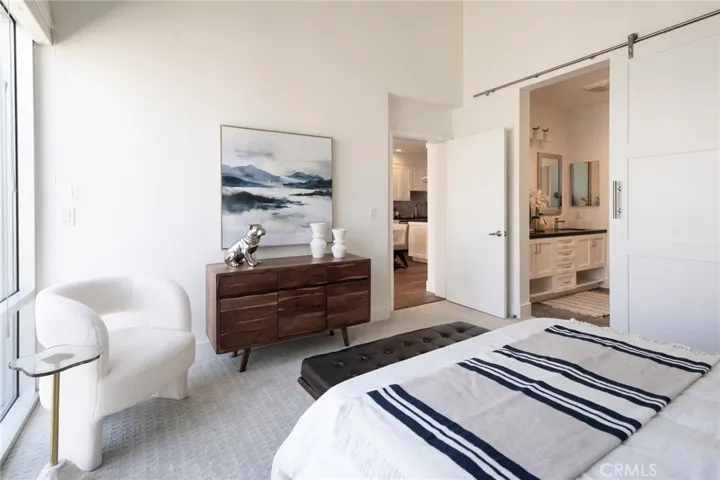 111 S De Lacey Avenue 417, Pasadena, California 91105