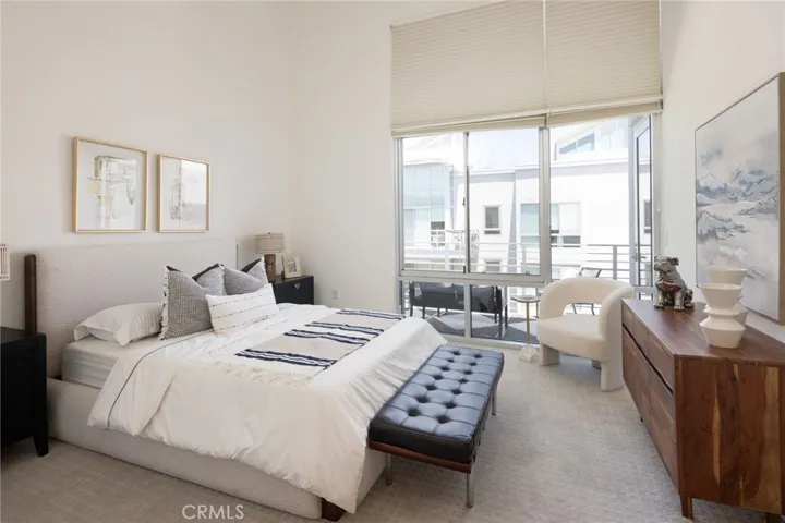 111 S De Lacey Avenue 417, Pasadena, California 91105