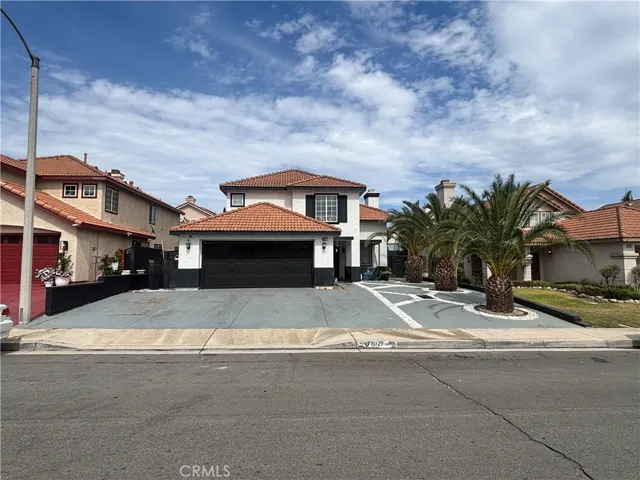 8027 Palermo, Fontana, California 92336