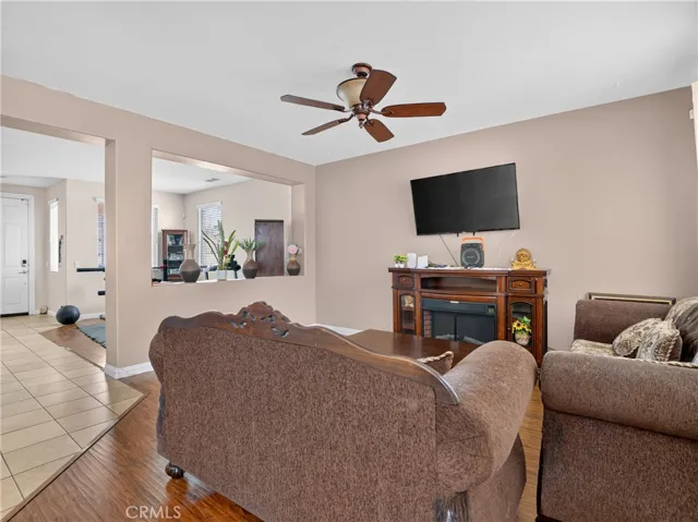 16620 Desert Lily, Victorville, California 92394