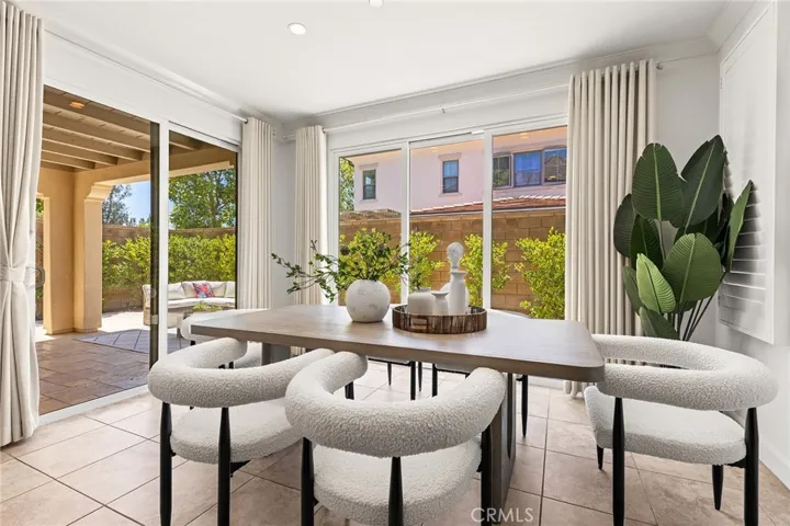 121 Mangrove Banks, Irvine, California 92620