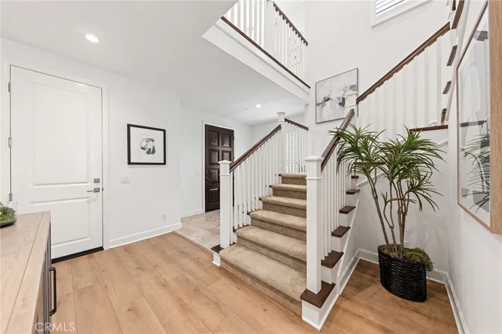 121 Mangrove Banks, Irvine, California 92620