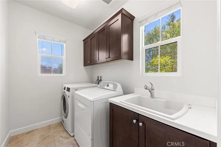 121 Mangrove Banks, Irvine, California 92620