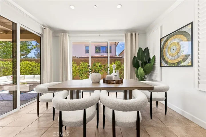 121 Mangrove Banks, Irvine, California 92620