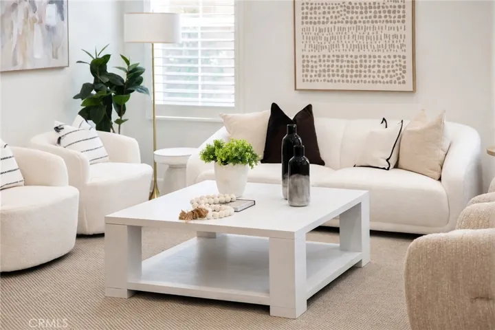 121 Mangrove Banks, Irvine, California 92620