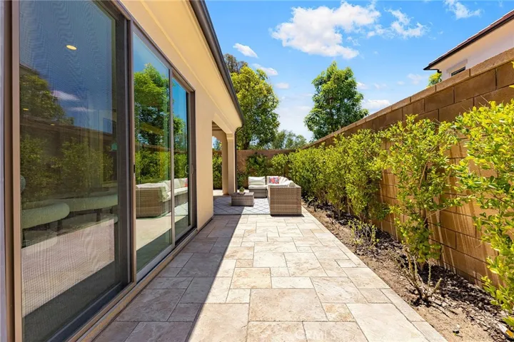 121 Mangrove Banks, Irvine, California 92620