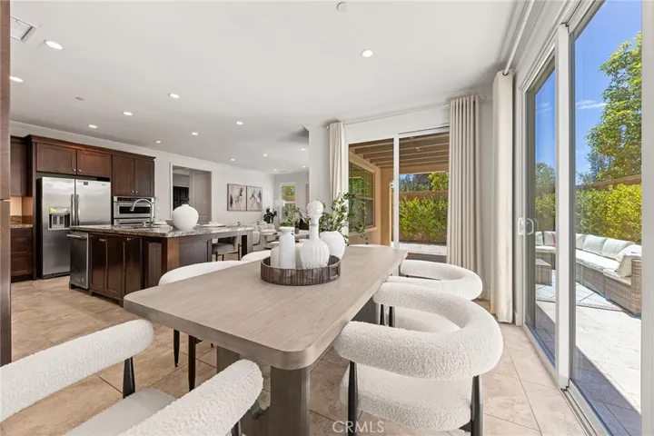 121 Mangrove Banks, Irvine, California 92620