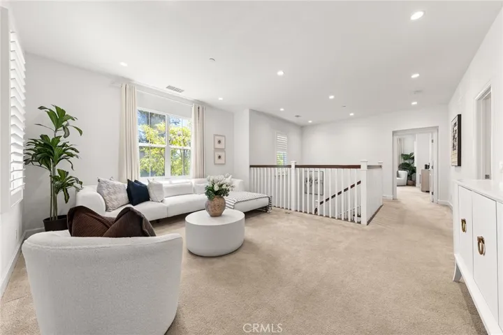 121 Mangrove Banks, Irvine, California 92620
