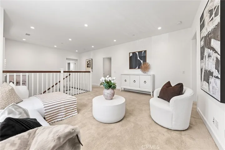 121 Mangrove Banks, Irvine, California 92620