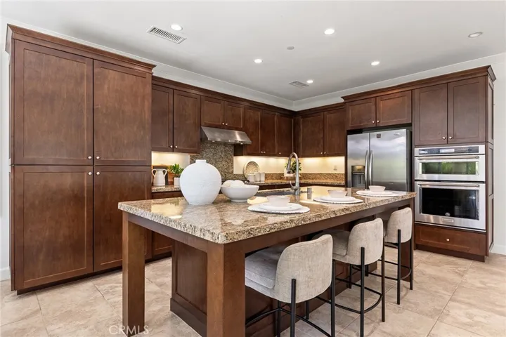 121 Mangrove Banks, Irvine, California 92620