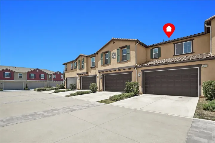 3909 E Carmel Privado, Ontario, California 91761