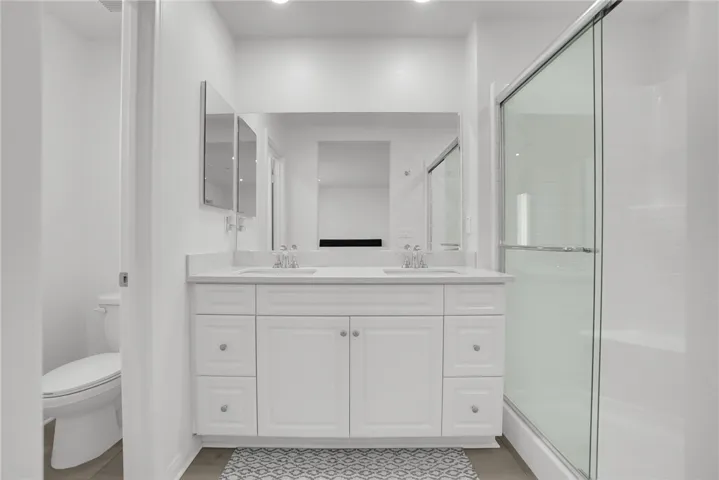 3909 E Carmel Privado, Ontario, California 91761