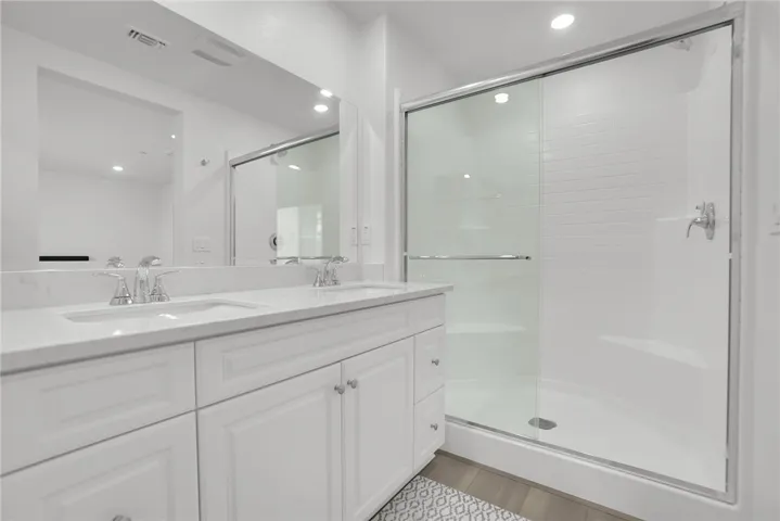 3909 E Carmel Privado, Ontario, California 91761