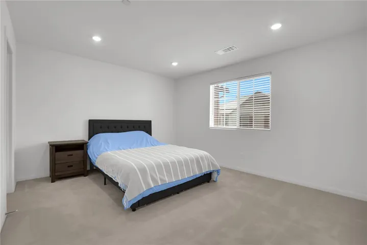 3909 E Carmel Privado, Ontario, California 91761