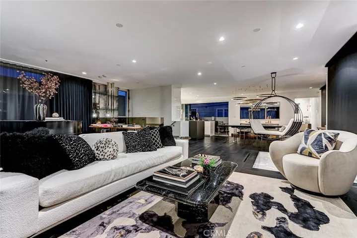 2417 Crest, Manhattan Beach, California 90266