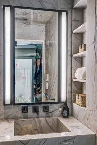 2417 Crest, Manhattan Beach, California 90266