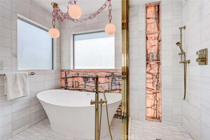 2417 Crest, Manhattan Beach, California 90266