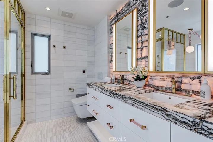 2417 Crest, Manhattan Beach, California 90266