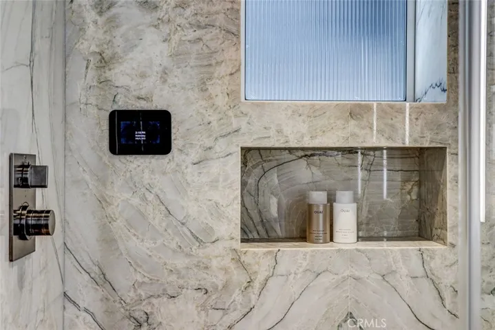 2417 Crest, Manhattan Beach, California 90266
