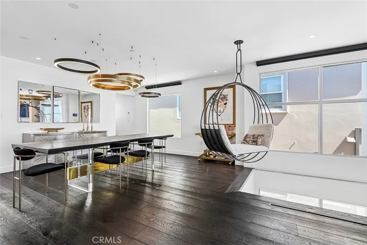2417 Crest, Manhattan Beach, California 90266